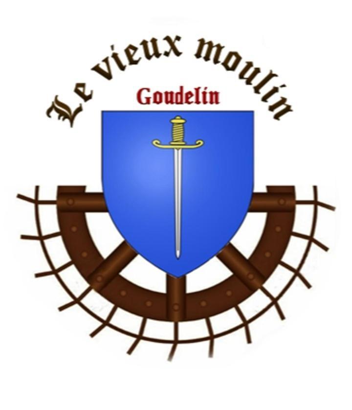 Le Vieux Moulin Bed & Breakfast Goudelin Exterior photo