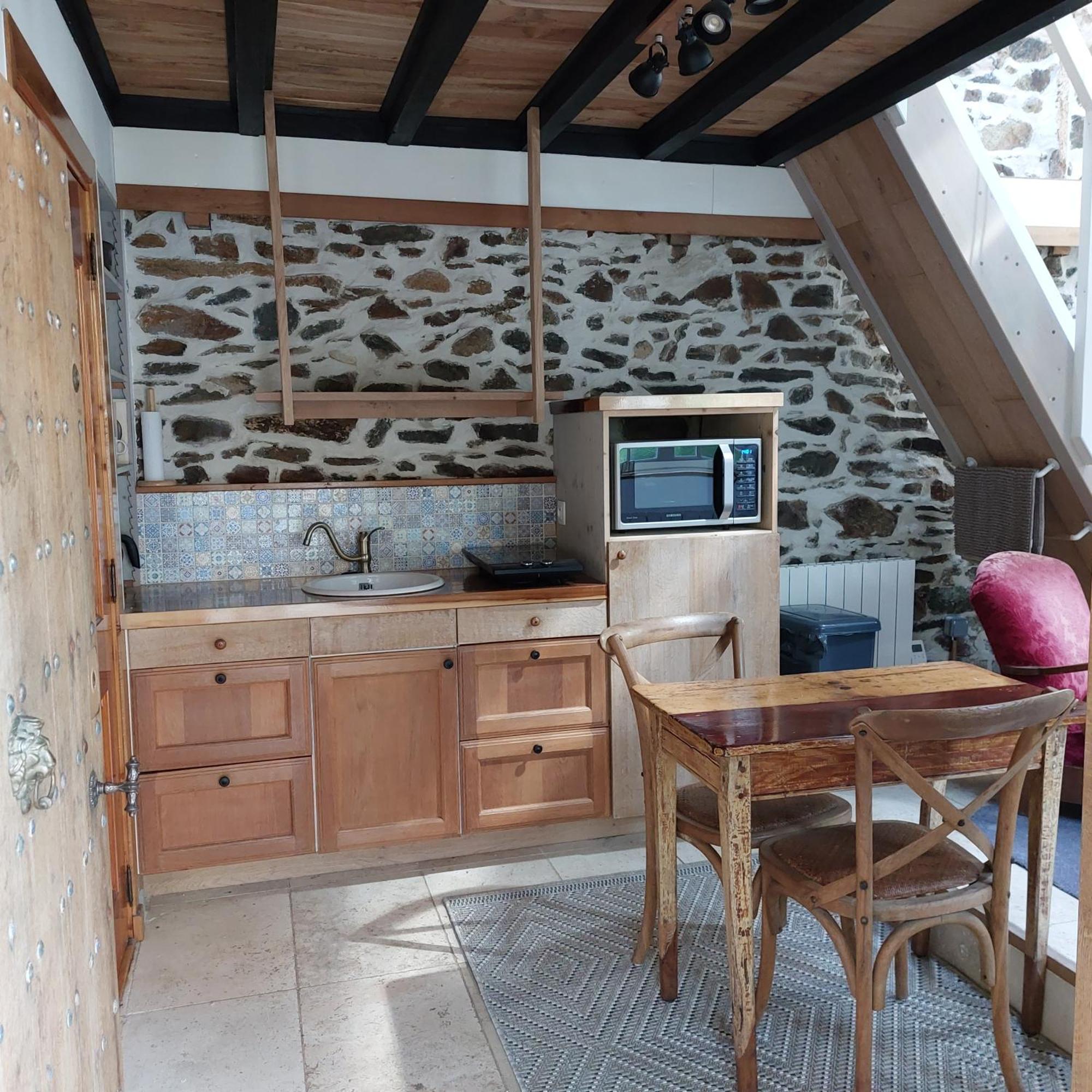 Le Vieux Moulin Bed & Breakfast Goudelin Room photo